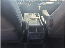 Vehicle Thumb #12