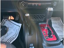 Vehicle Thumb #23