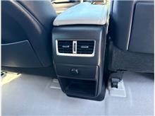 Vehicle Thumb #11