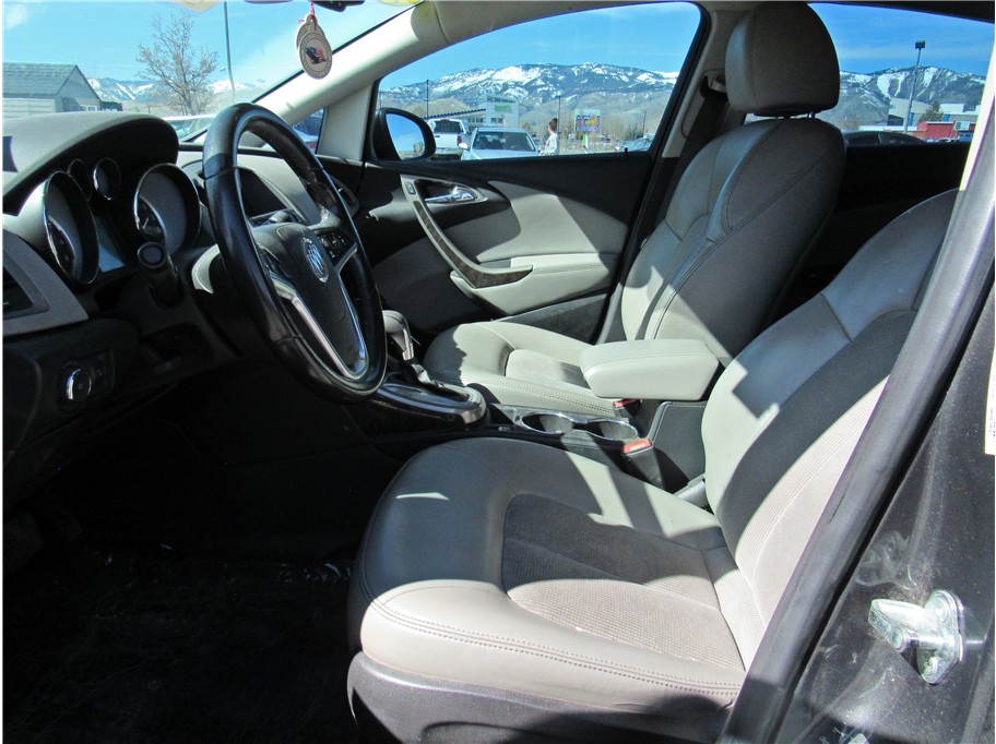 2014 Buick Verano Convenience Sedan 4D - photo 6