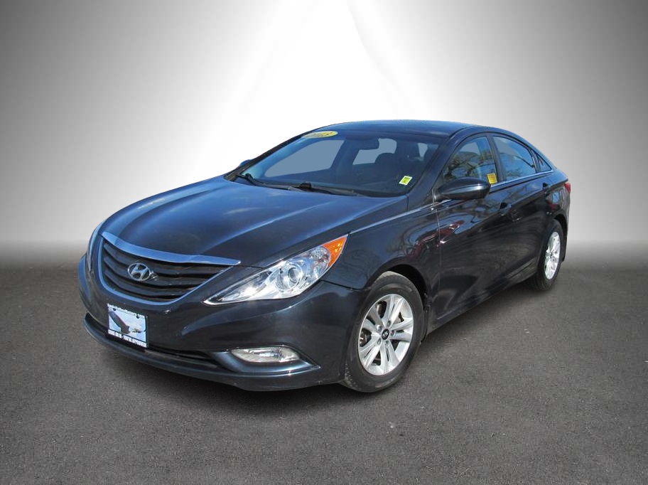 2013 Hyundai Sonata GLS's photo