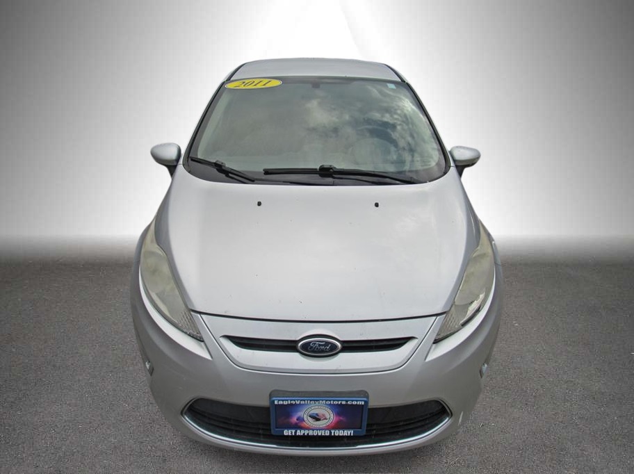 2011 Ford Fiesta SES photo 3