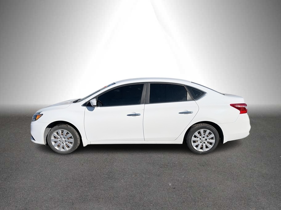 2016 Nissan Sentra S Sedan 4D - photo 5