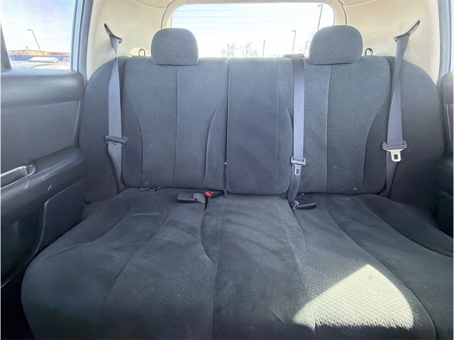 2010 Nissan Versa S Hatchback 4D - photo 21