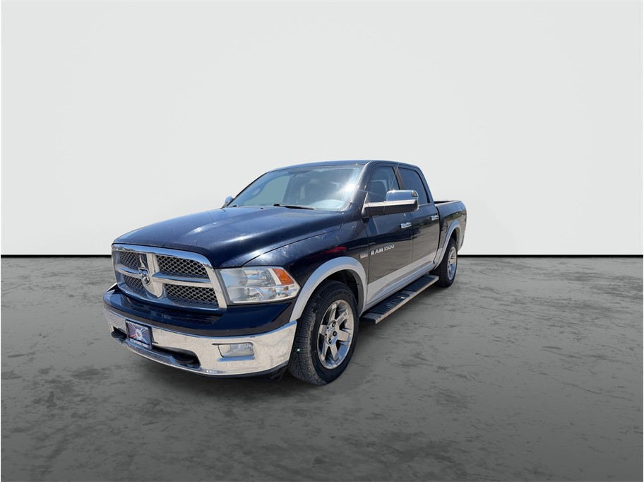 2012 Ram 1500 Crew Cab Laramie Pickup 4D 5 1/2 ft - photo 4