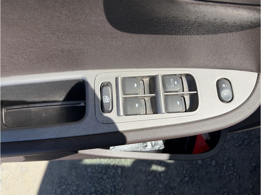 2009 Chevrolet Malibu LTZ Sedan 4D - photo 13