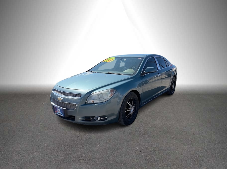 2009 Chevrolet Malibu LTZ Sedan 4D - photo 4