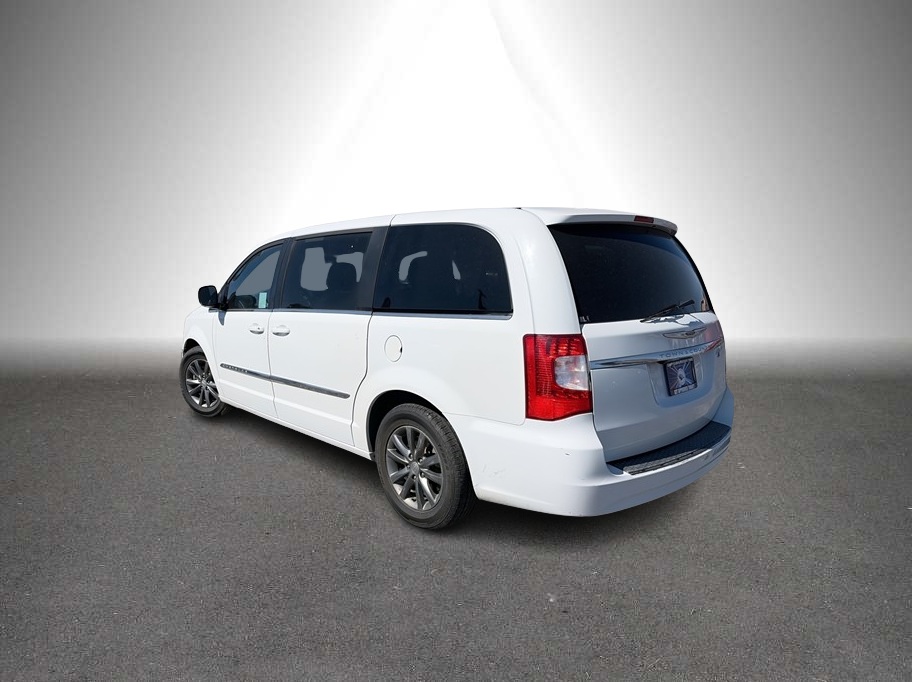 2015 Chrysler Town & Country photo 6