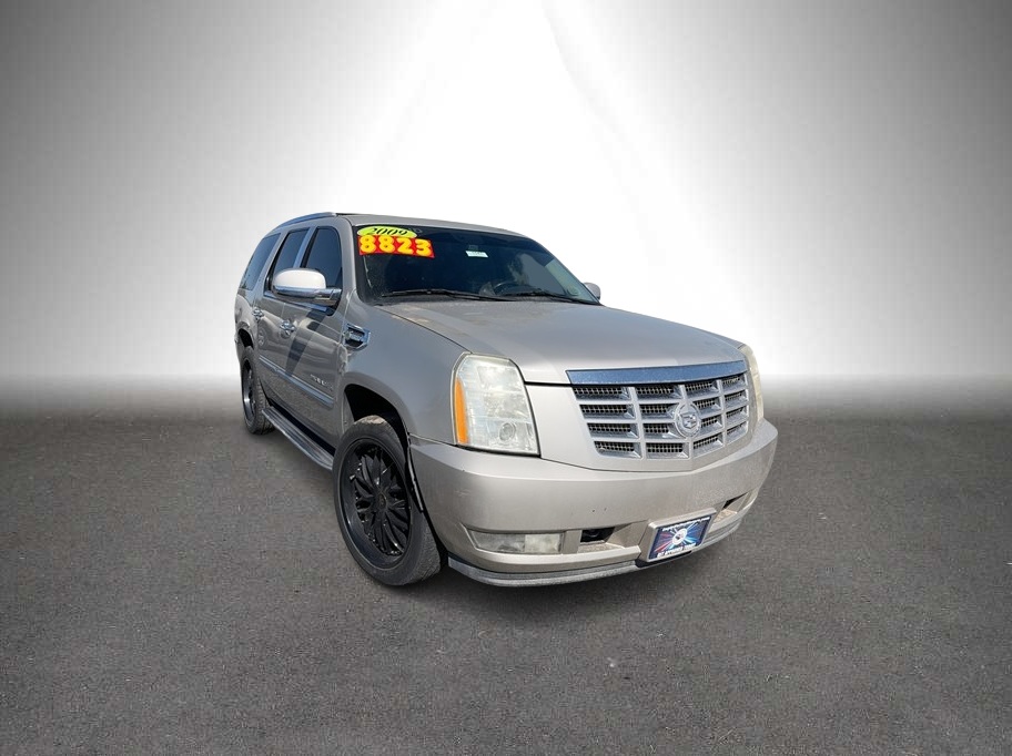 2009 Cadillac Escalade photo 2