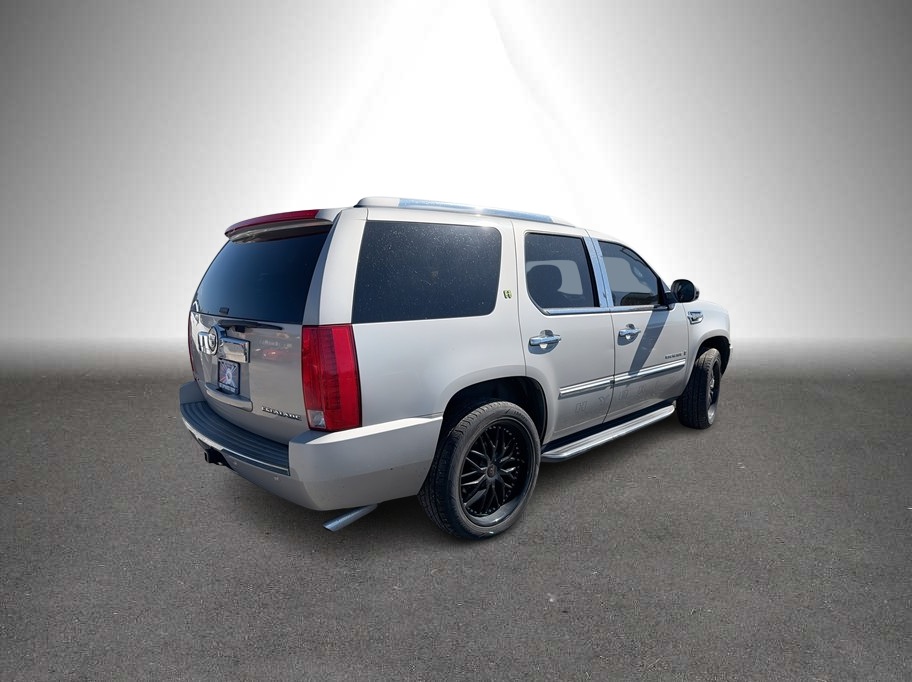 2009 Cadillac Escalade photo 8
