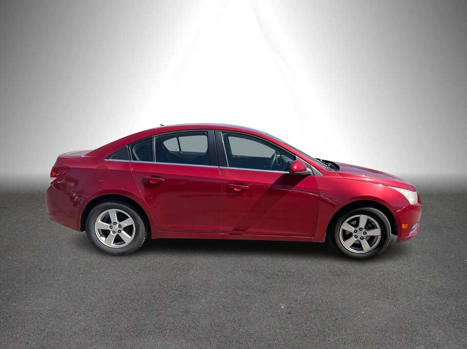 2011 Chevrolet Cruze photo 5