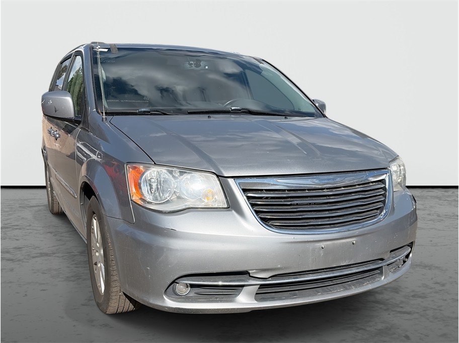 2016 Chrysler Town & Country