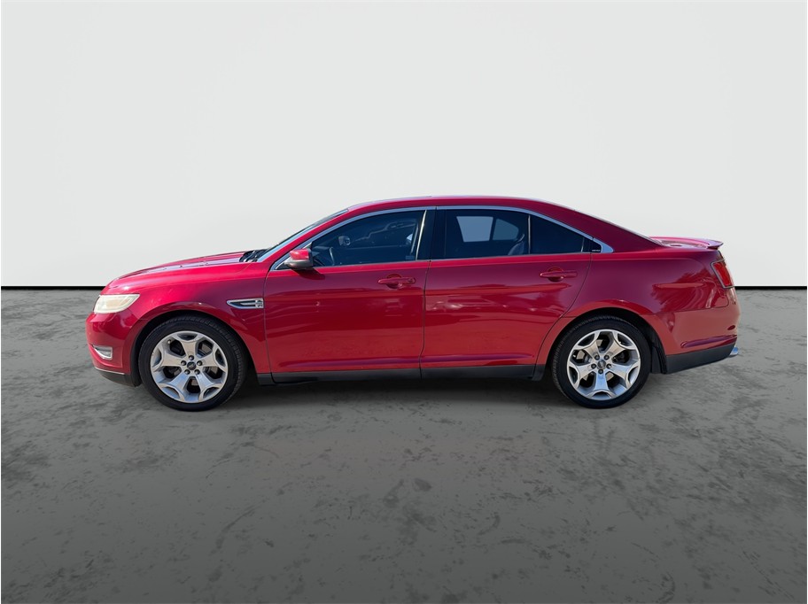 2010 Ford Taurus photo 5