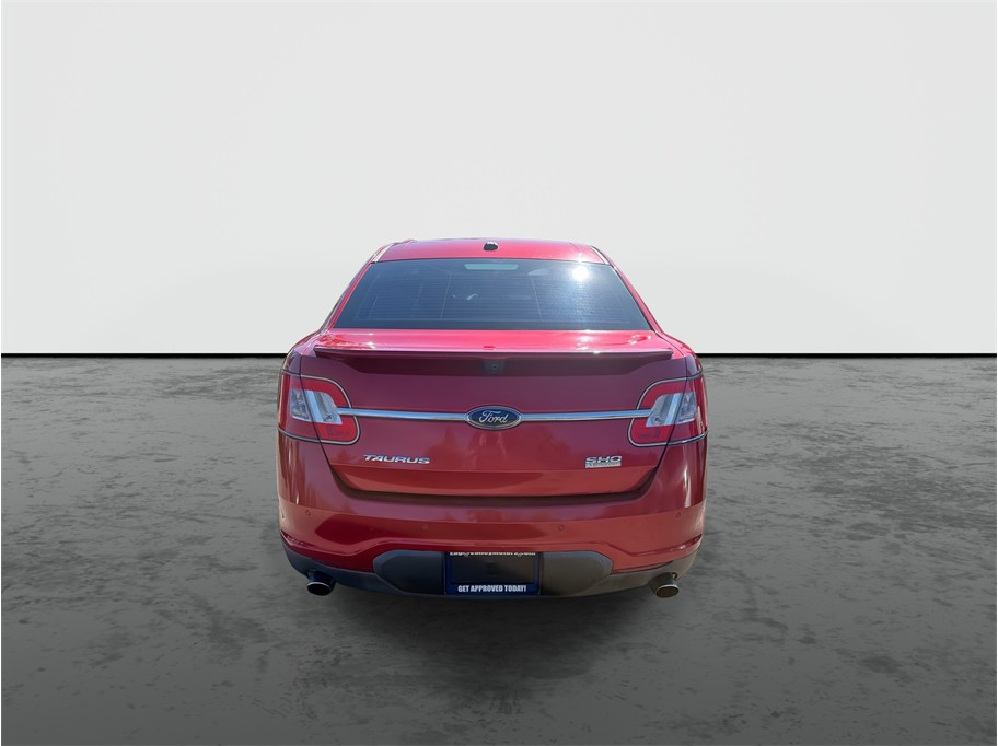 2010 Ford Taurus photo 7