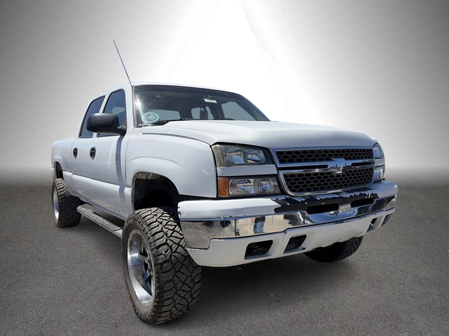 2003 Chevrolet Silverado 1500 HD Crew Cab LS Pickup 4D 6 1/2 ft