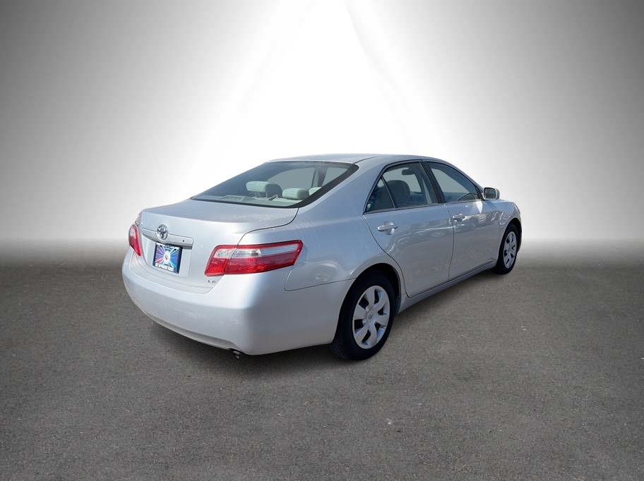2009 Toyota Camry XLE - Photo 8