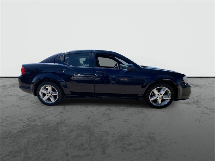 2013 Dodge Avenger SE - Photo 9