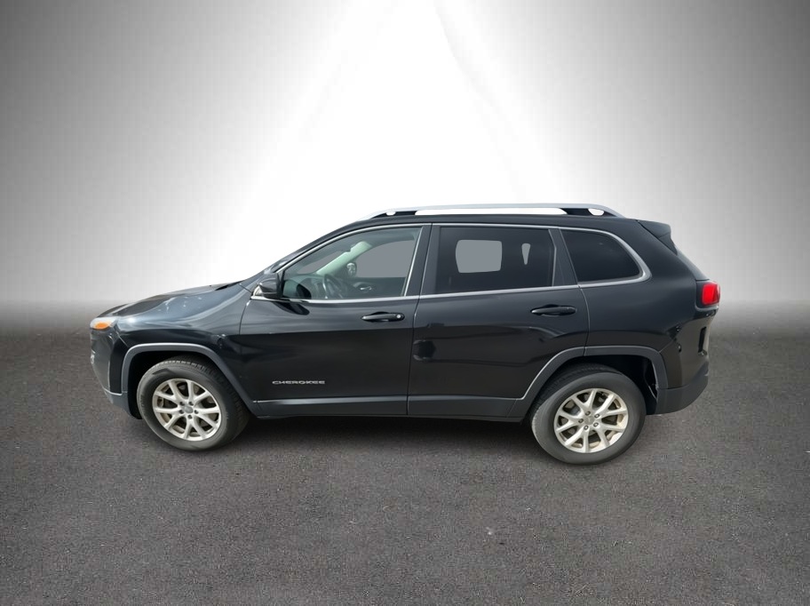 2016 Jeep Cherokee Latitude Sport Utility 4D - photo 6