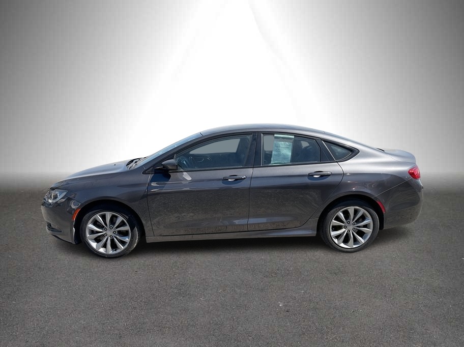 2015 Chrysler 200 photo 5