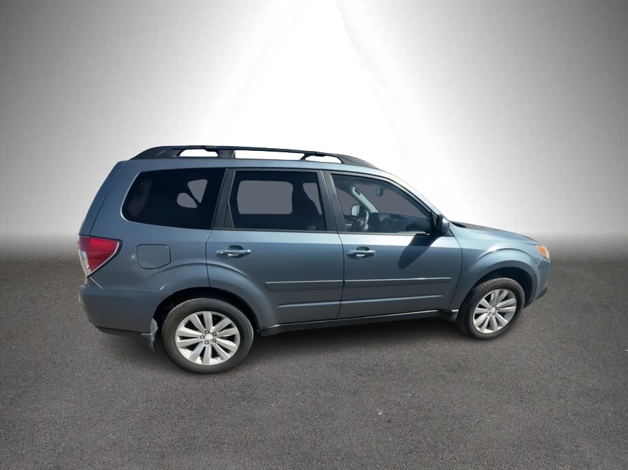 2011 Subaru Forester 2.5X Premium Sport Utility 4D - photo 2