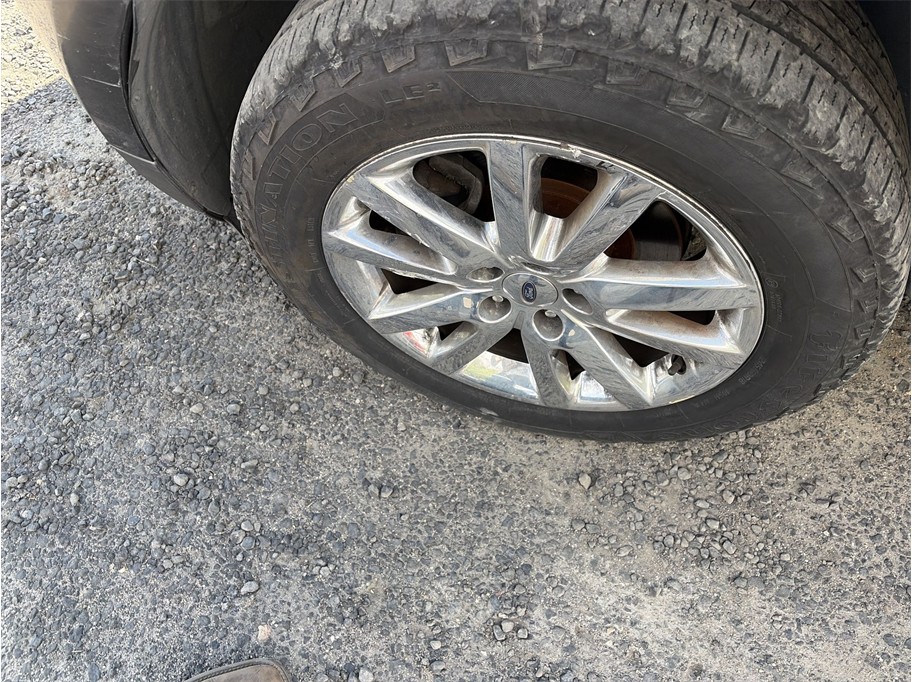 2013 Ford Edge photo 10