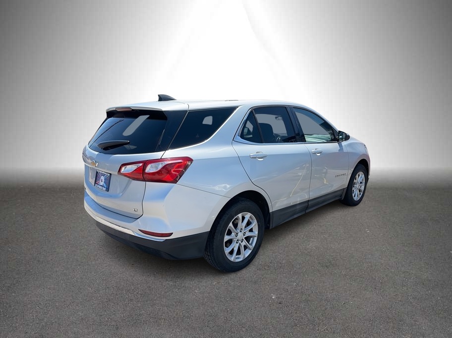 2018 Chevrolet Equinox photo 8