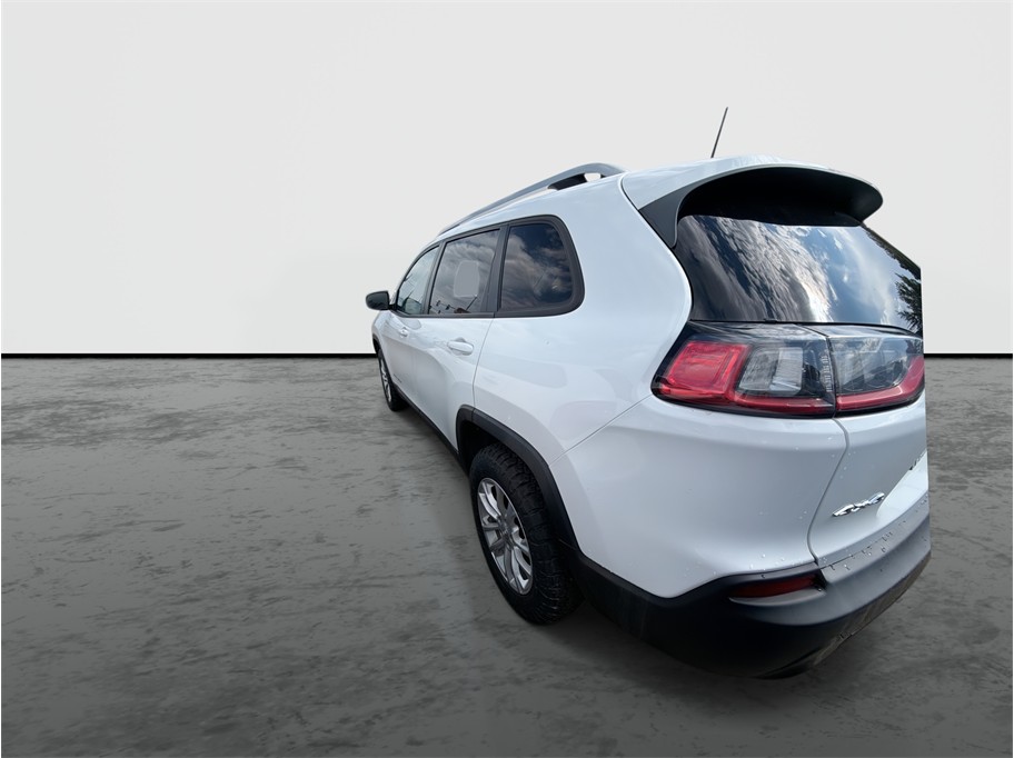 2020 Jeep Cherokee photo 8
