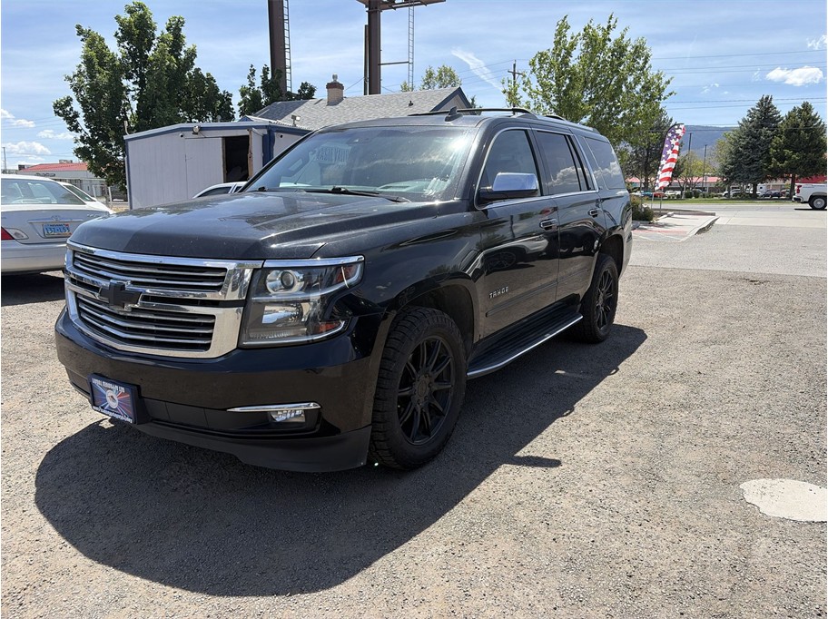 2016 Chevrolet Tahoe LTZ Sport Utility 4D - photo 4