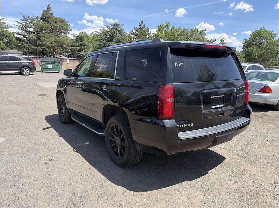 2016 Chevrolet Tahoe LTZ Sport Utility 4D - photo 6