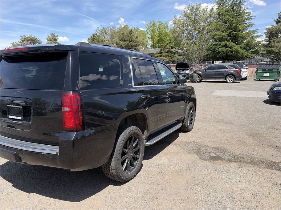 2016 Chevrolet Tahoe LTZ Sport Utility 4D - photo 8