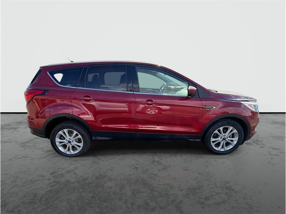 2019 Ford Escape photo 9