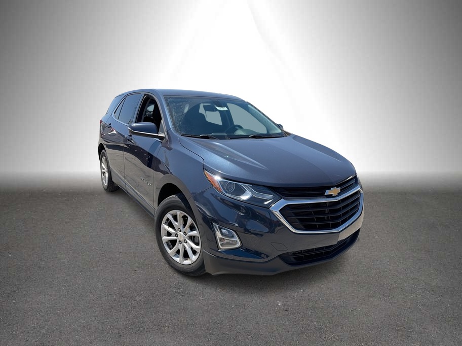 2018 Chevrolet Equinox LT Sport Utility 4D - photo 2