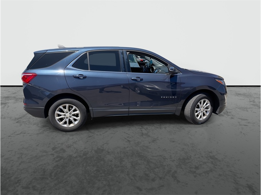 2018 Chevrolet Equinox LT Sport Utility 4D - photo 9