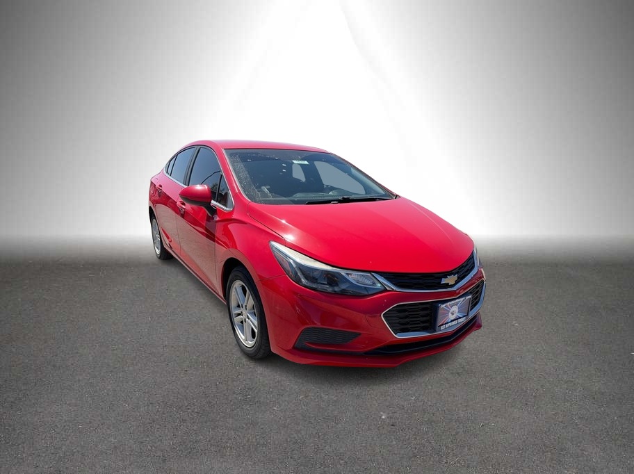 2017 Chevrolet Cruze photo 2