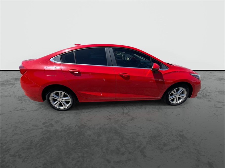 2017 Chevrolet Cruze photo 9