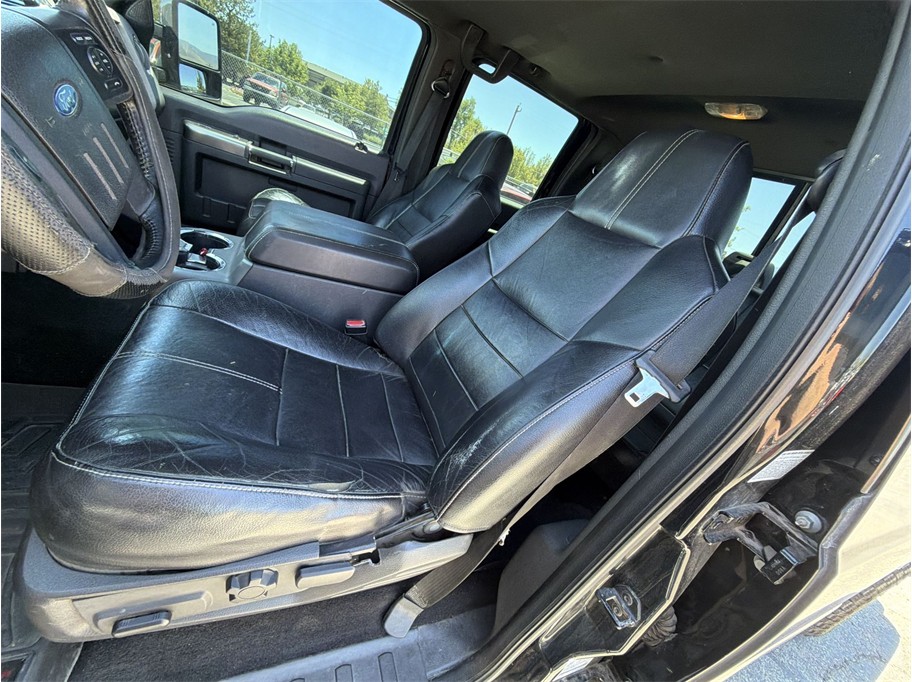 2009 Ford F350 Super Duty Crew Cab Lariat Pickup 4D 8 ft - photo 13