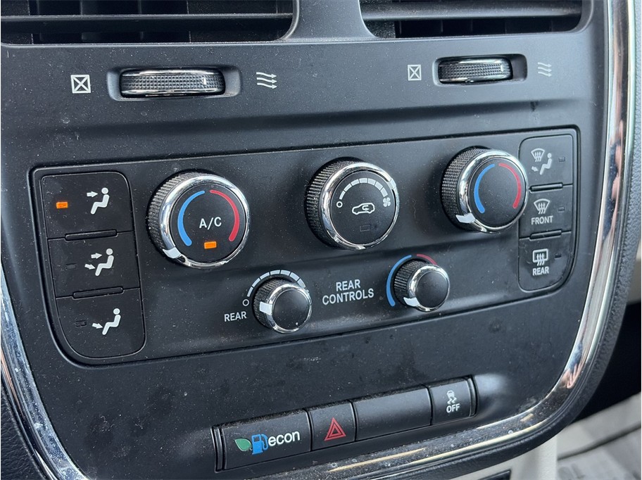 2019 Dodge Grand Caravan Passenger SXT Minivan 4D - photo 16