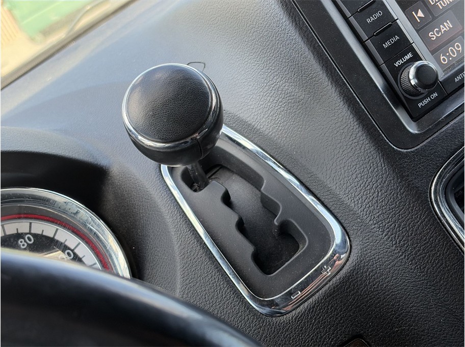 2019 Dodge Grand Caravan Passenger SXT Minivan 4D - photo 18