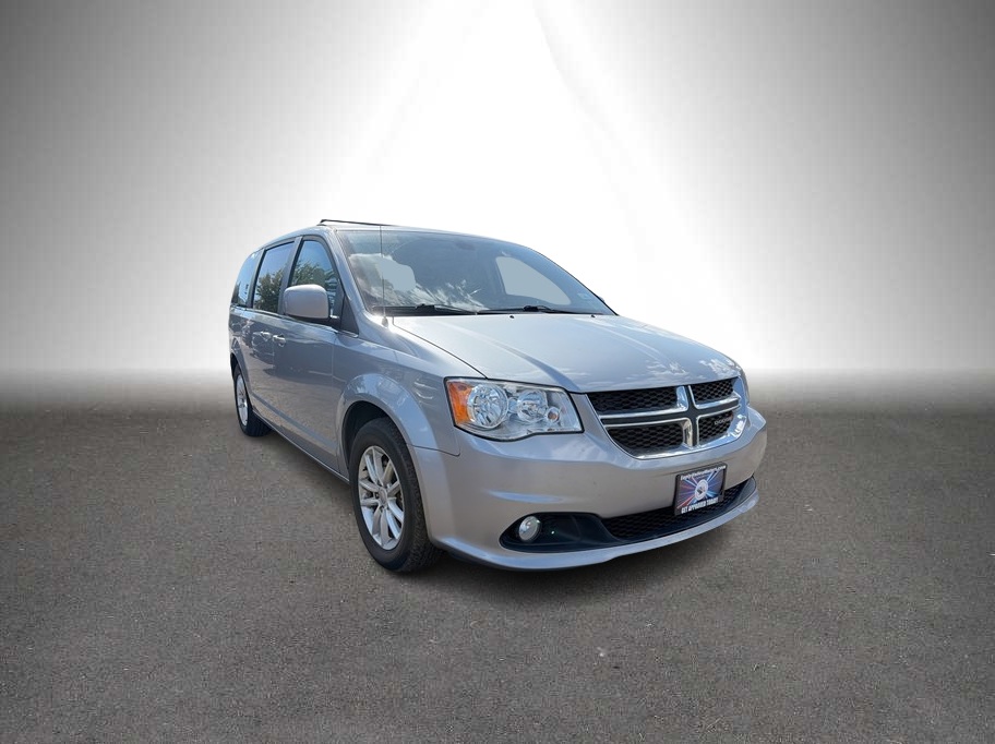 2019 Dodge Grand Caravan Passenger photo 2
