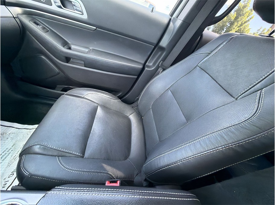2015 Ford Explorer Sport SUV 4D - photo 23
