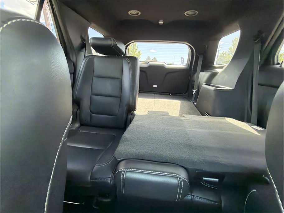 2015 Ford Explorer Sport SUV 4D - photo 24