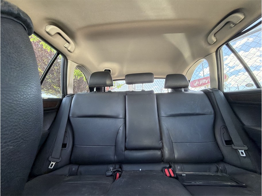 2016 Subaru Outback 2.5i Limited Wagon 4D - photo 23