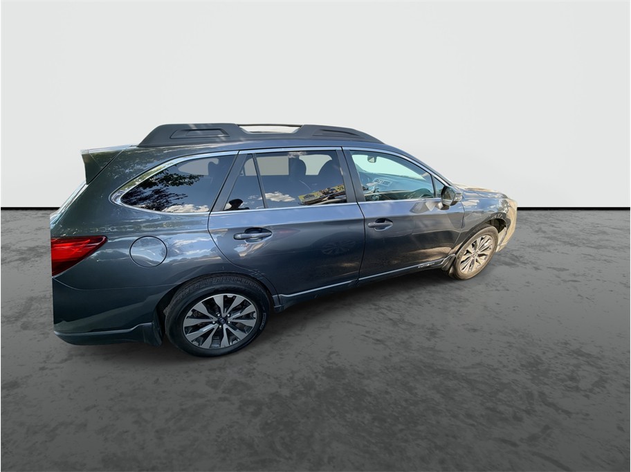 2016 Subaru Outback photo 9
