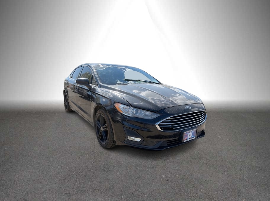 2020 Ford Fusion photo 2