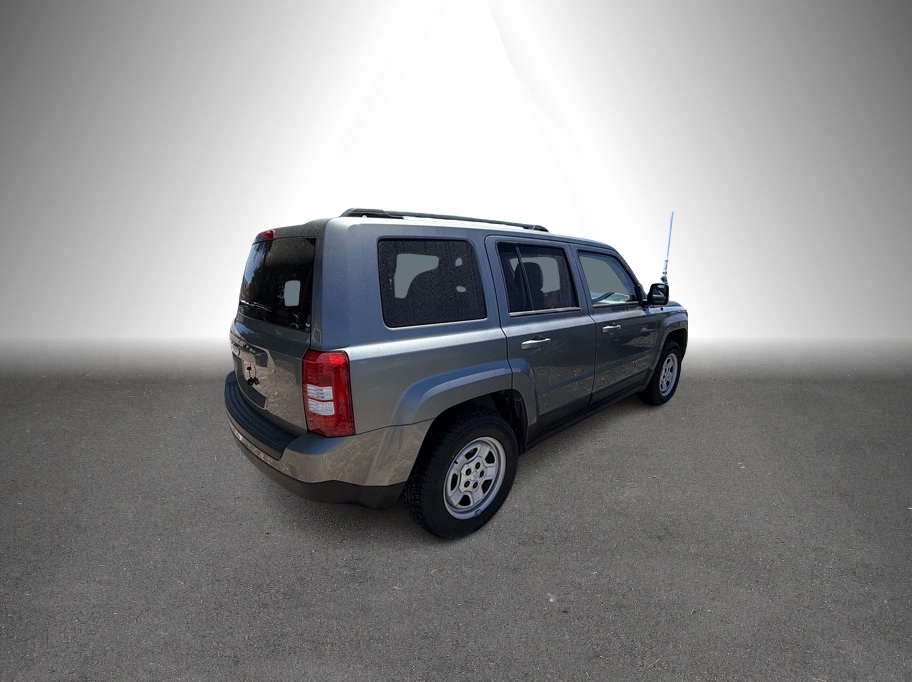 2014 Jeep Patriot photo 8