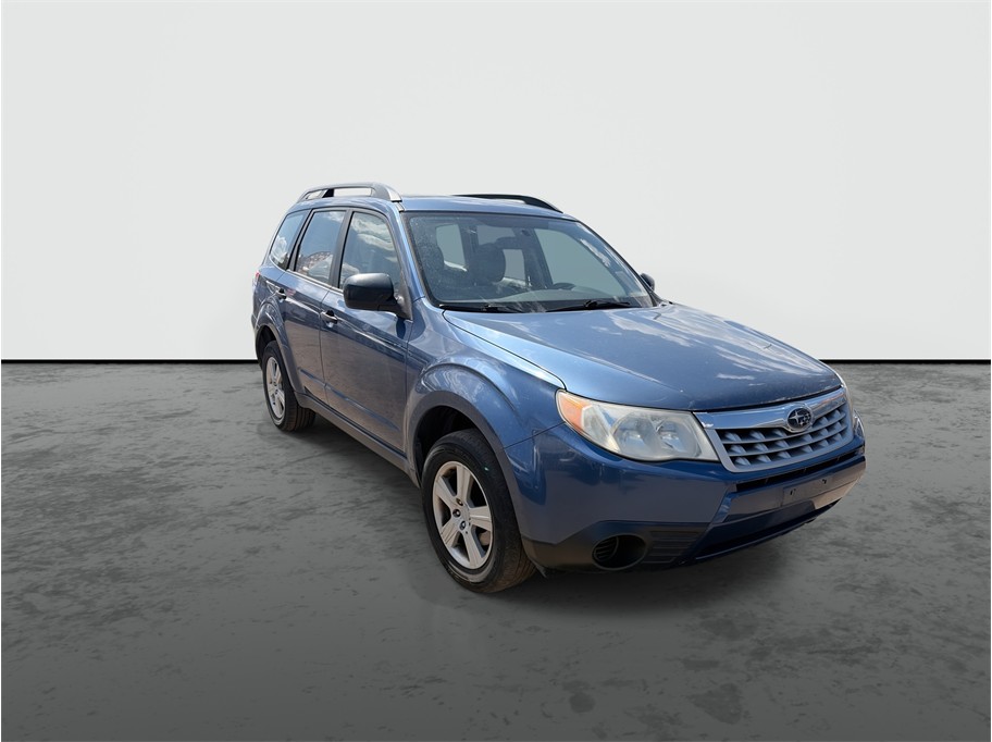 2013 Subaru Forester photo 2
