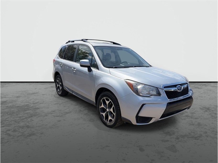 2015 Subaru Forester photo 2
