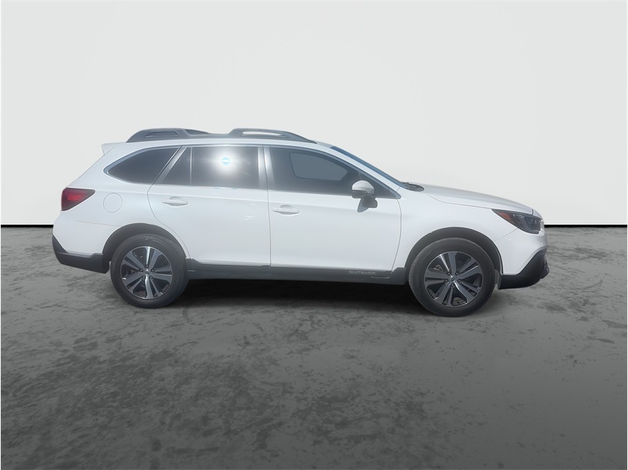 2019 Subaru Outback photo 9