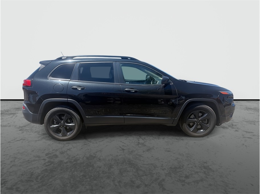 2016 Jeep Cherokee photo 9