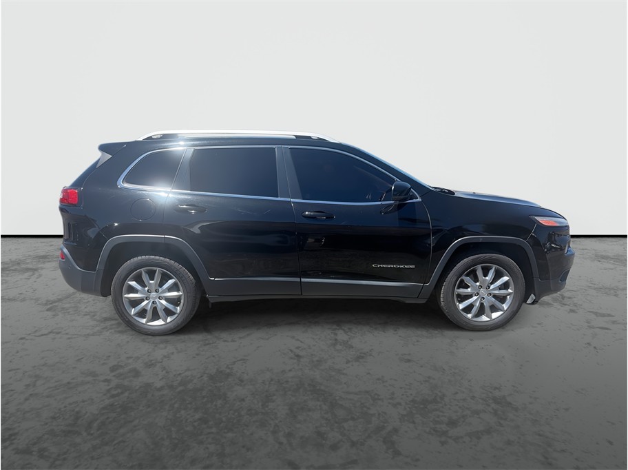 2018 Jeep Cherokee photo 9